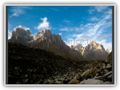 View trekking down