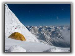 High winds in Camp II