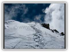 Final slope to the North Summit